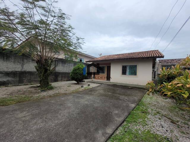 #25278 - Casa para Venda em São José - SC