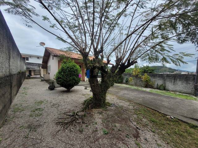 #25278 - Casa para Venda em São José - SC
